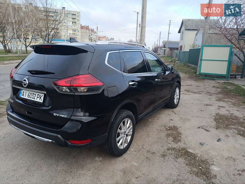 Внедорожник / Кроссовер Nissan Rogue 2017 в Белой Церкви