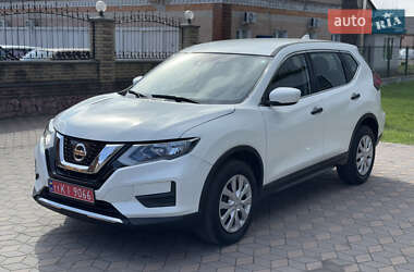 Позашляховик / Кросовер Nissan Rogue 2019 в 