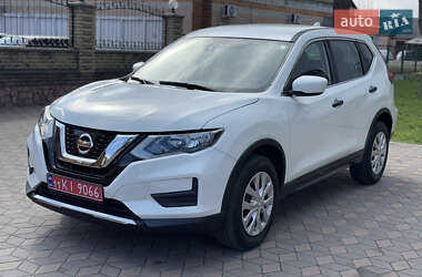 Позашляховик / Кросовер Nissan Rogue 2019 в 