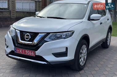 Позашляховик / Кросовер Nissan Rogue 2019 в 