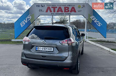 Внедорожник / Кроссовер Nissan Rogue 2014 в 