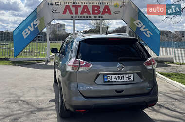 Внедорожник / Кроссовер Nissan Rogue 2014 в 