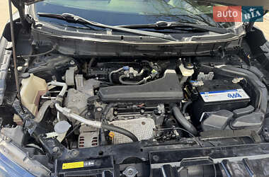 Внедорожник / Кроссовер Nissan Rogue 2014 в 
