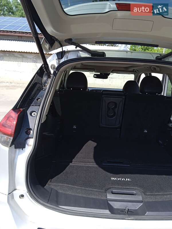 Позашляховик / Кросовер Nissan Rogue 2019 в Тернополі