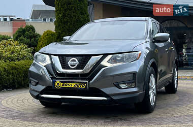 Позашляховик / Кросовер Nissan Rogue 2017 в 