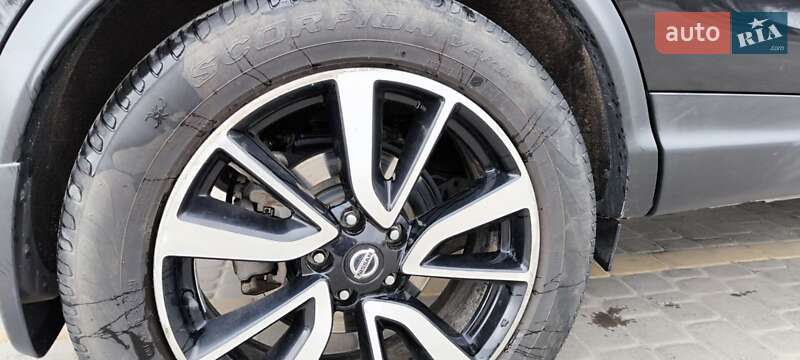 Внедорожник / Кроссовер Nissan Rogue 2019 в Кропивницком