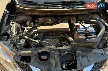 Внедорожник / Кроссовер Nissan Rogue 2015 в 