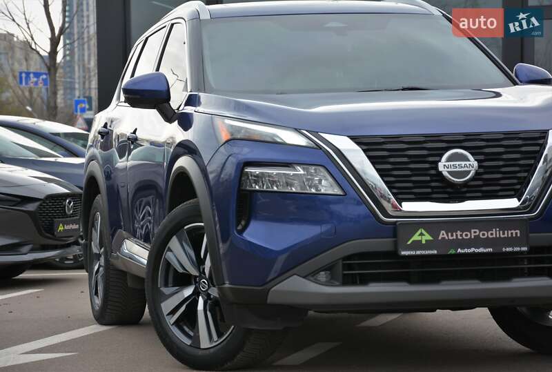 Позашляховик / Кросовер Nissan Rogue 2020 в Києві