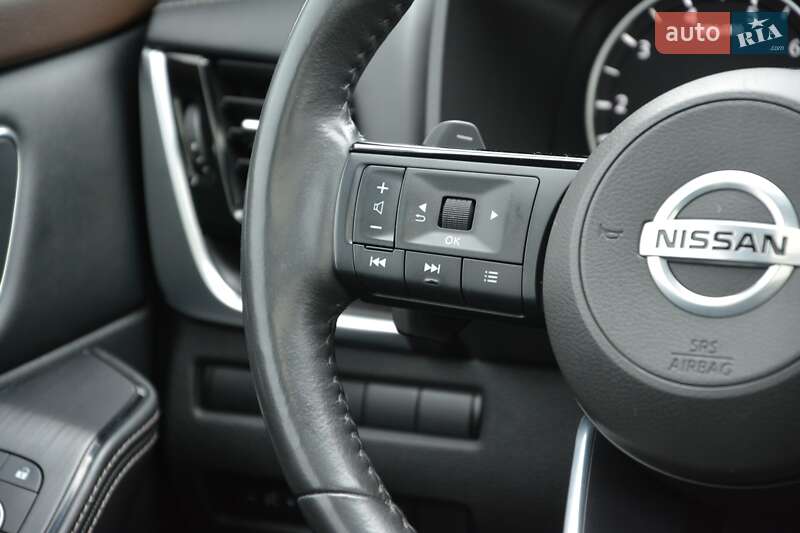 Позашляховик / Кросовер Nissan Rogue 2020 в Києві
