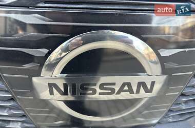Внедорожник / Кроссовер Nissan Rogue 2017 в 