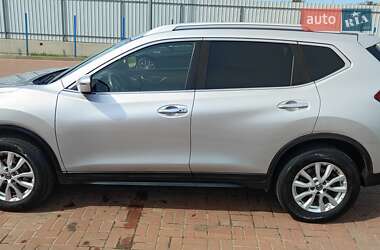 Внедорожник / Кроссовер Nissan Rogue 2019 в 