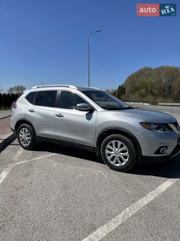 Позашляховик / Кросовер Nissan Rogue 2015 в Тернополі
