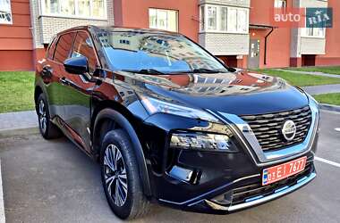 Внедорожник / Кроссовер Nissan Rogue 2022 в 