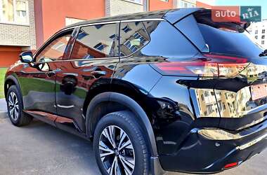 Внедорожник / Кроссовер Nissan Rogue 2022 в 