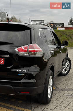 Внедорожник / Кроссовер Nissan Rogue 2013 в 