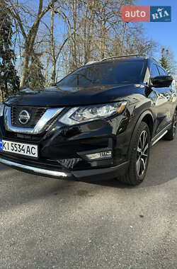 Внедорожник / Кроссовер Nissan Rogue 2019 в 