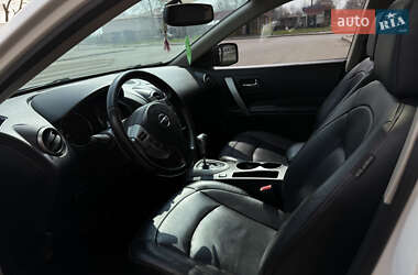 Позашляховик / Кросовер Nissan Rogue 2008 в 
