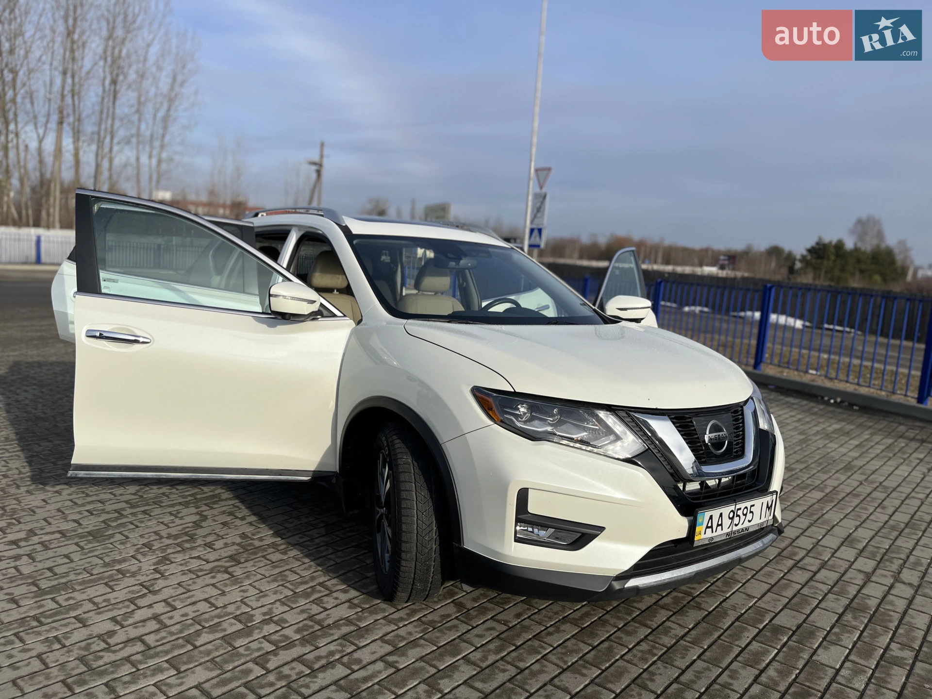 2017 Nissan Rogue - мініатюра 19