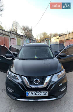 Внедорожник / Кроссовер Nissan Rogue 2016 в 