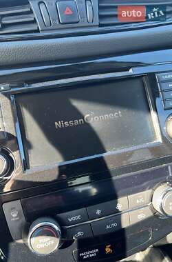 Внедорожник / Кроссовер Nissan Rogue 2020 в 