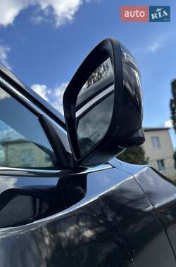 Внедорожник / Кроссовер Nissan Rogue 2020 в 