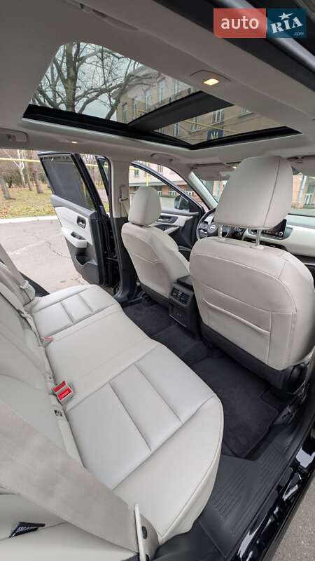 Позашляховик / Кросовер Nissan Rogue 2023 в Одесі