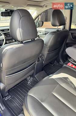 Позашляховик / Кросовер Nissan Rogue 2019 в 