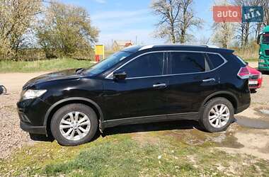 Внедорожник / Кроссовер Nissan Rogue 2014 в Ильинцах