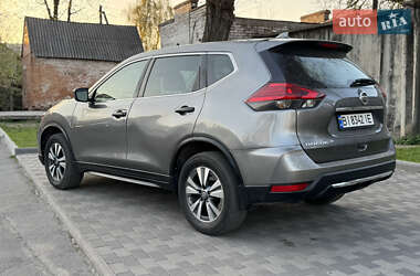 Позашляховик / Кросовер Nissan Rogue 2017 в 