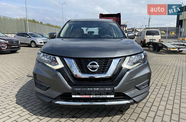 Позашляховик / Кросовер Nissan Rogue 2016 в 