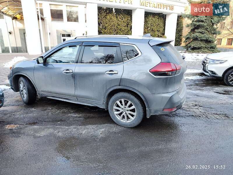 Позашляховик / Кросовер Nissan Rogue 2017 в Запоріжжі
