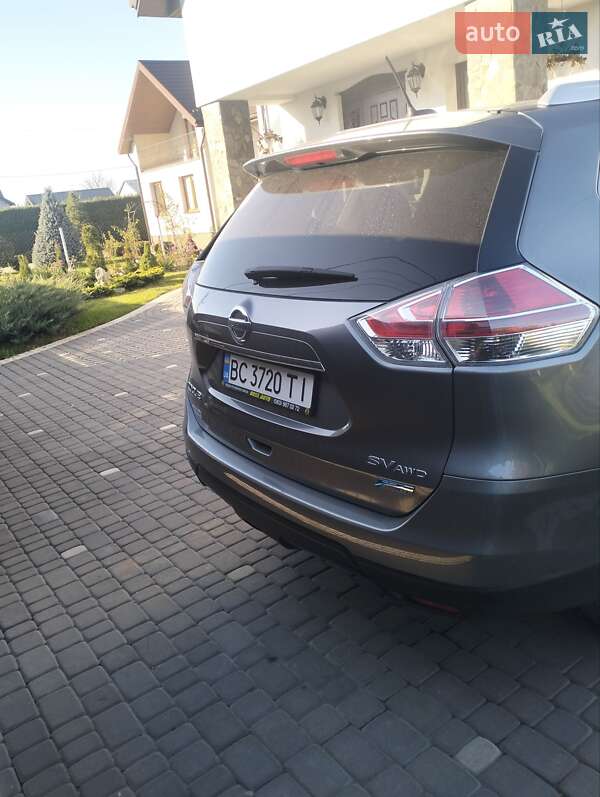 Внедорожник / Кроссовер Nissan Rogue 2015 в Львове