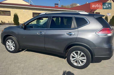 Позашляховик / Кросовер Nissan Rogue 2015 в 