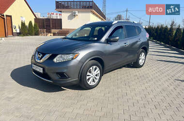 Позашляховик / Кросовер Nissan Rogue 2015 в 
