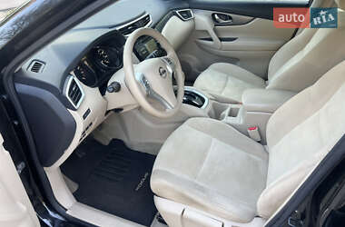Позашляховик / Кросовер Nissan Rogue 2015 в 