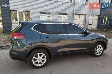 Внедорожник / Кроссовер Nissan Rogue 2014 в 