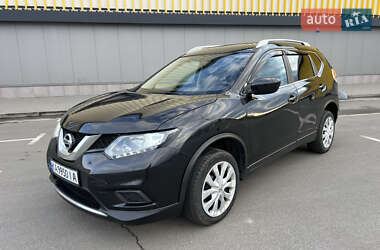 Внедорожник / Кроссовер Nissan Rogue 2015 в Киеве