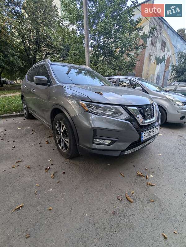 Nissan Rogue 2016