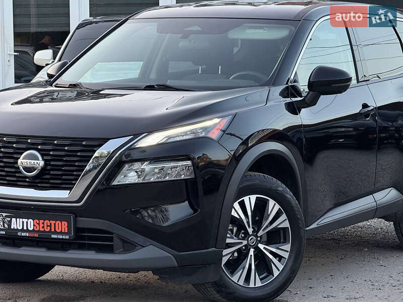 Внедорожник / Кроссовер Nissan Rogue 2021 в Харькове