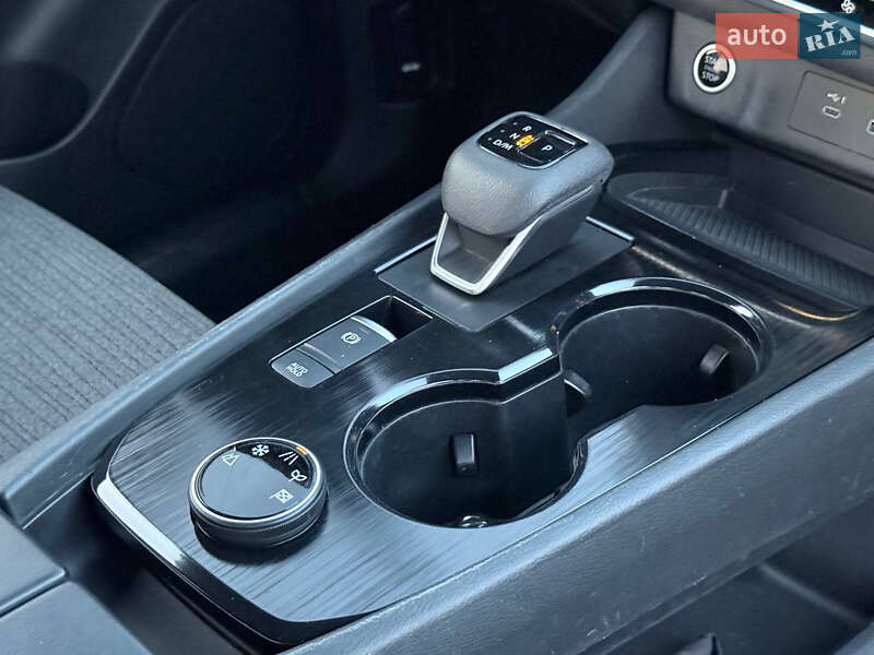 Внедорожник / Кроссовер Nissan Rogue 2021 в Харькове