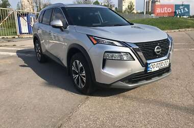 Позашляховик / Кросовер Nissan Rogue 2022 в 