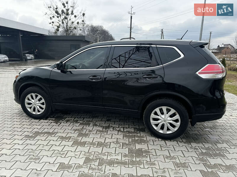 Внедорожник / Кроссовер Nissan Rogue 2016 в Львове