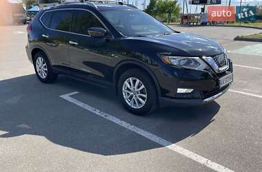 Внедорожник / Кроссовер Nissan Rogue 2017 в 