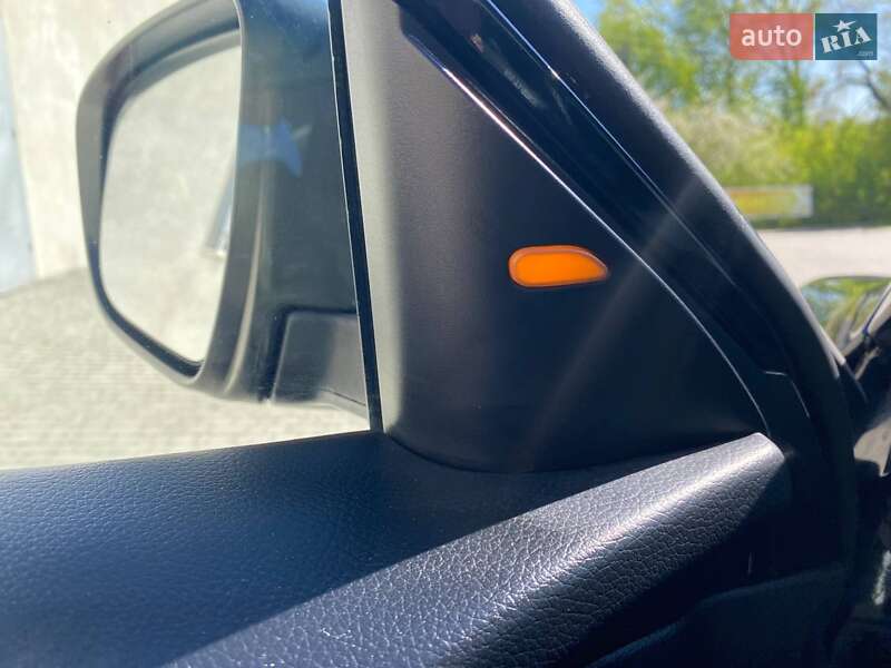 Позашляховик / Кросовер Nissan Rogue 2018 в Борщеві
