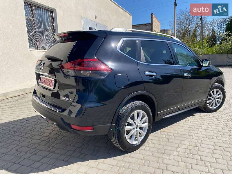 Позашляховик / Кросовер Nissan Rogue 2018 в Борщеві