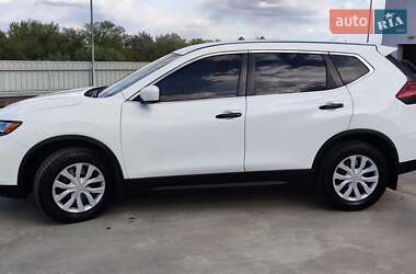 Позашляховик / Кросовер Nissan Rogue 2018 в 