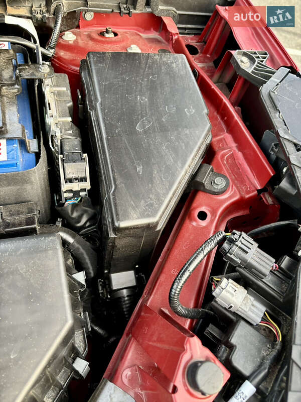 Внедорожник / Кроссовер Nissan Rogue 2021 в Киеве