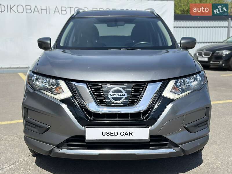Позашляховик / Кросовер Nissan Rogue 2018 в Полтаві