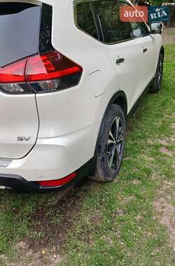 Позашляховик / Кросовер Nissan Rogue 2019 в 