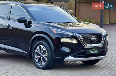 Позашляховик / Кросовер Nissan Rogue 2020 в 